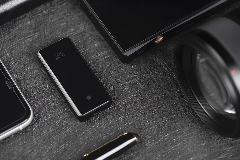 Av1 fiiO btr5